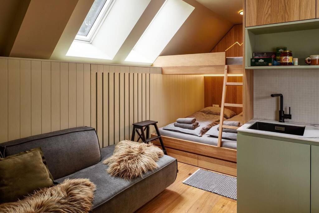 Brand New Mountain Studio & Balcony Гаррахов Екстер'єр фото