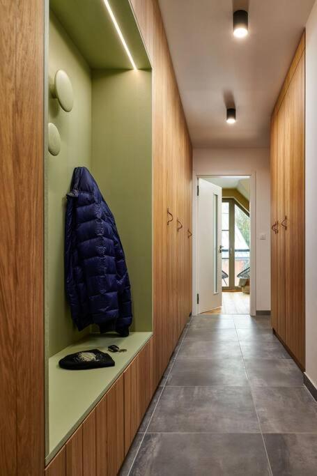 Brand New Mountain Studio & Balcony Гаррахов Екстер'єр фото