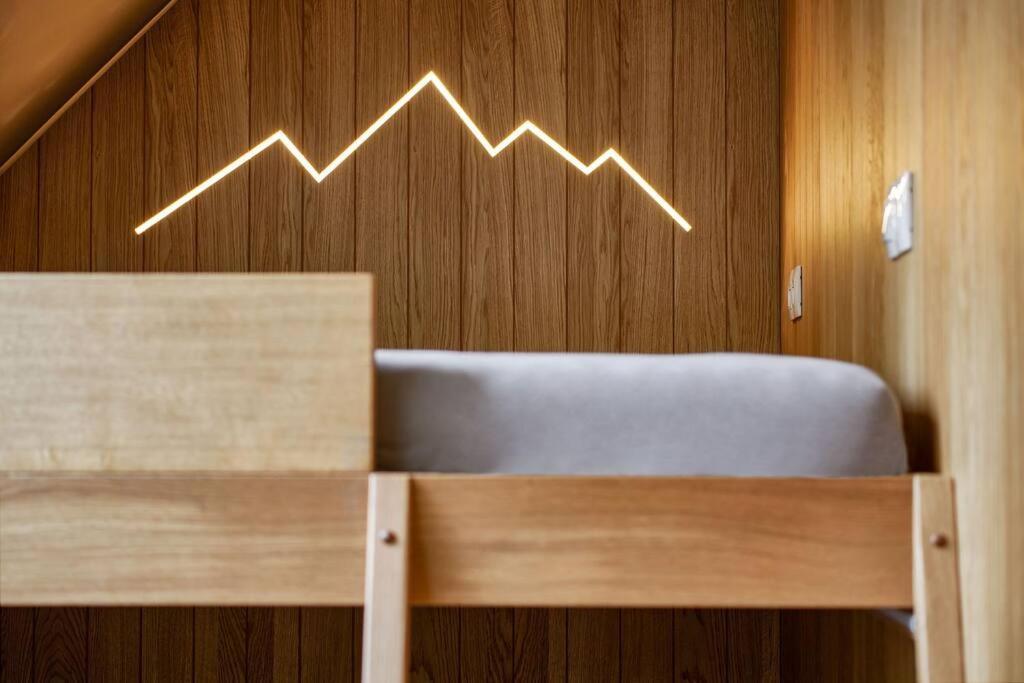 Brand New Mountain Studio & Balcony Гаррахов Екстер'єр фото